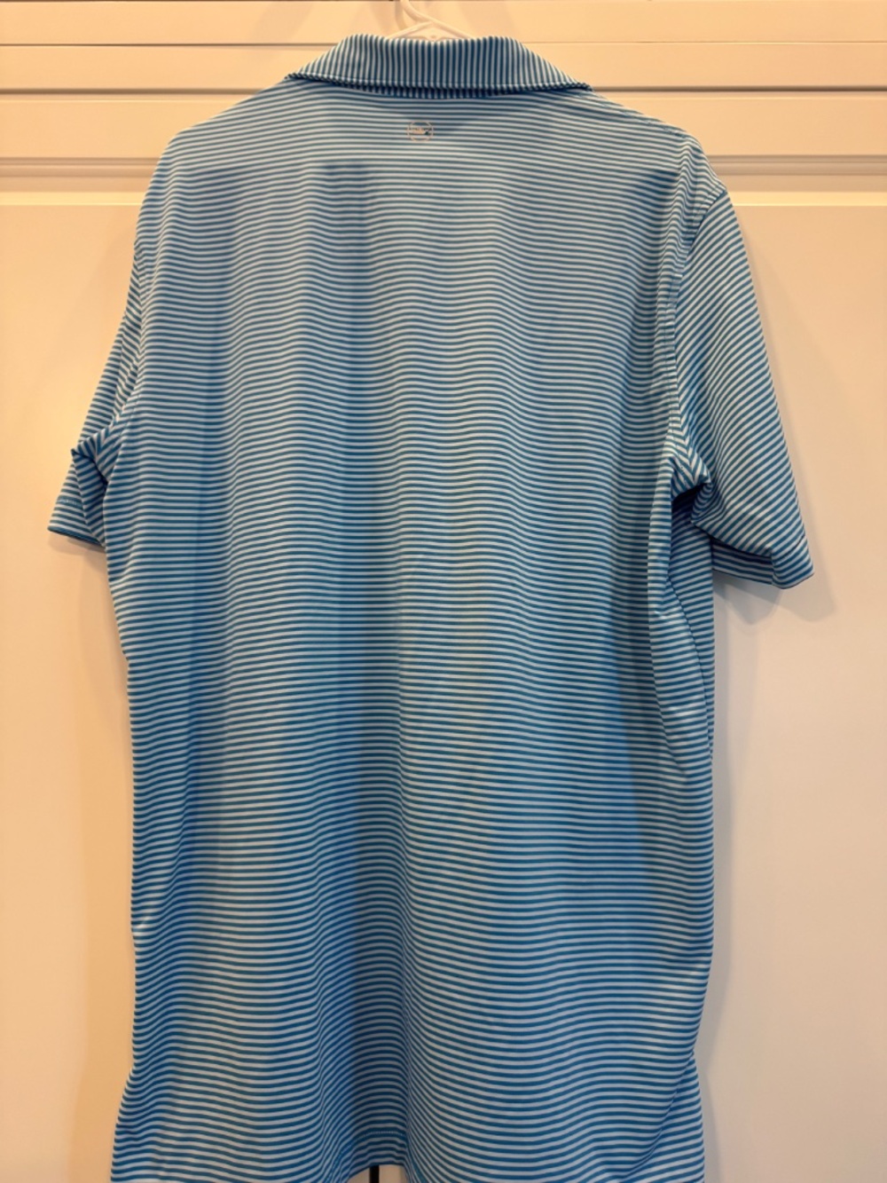 Peter Millar Men's golf polo, with Country Club logo Men's Large - Picture 4 of 7